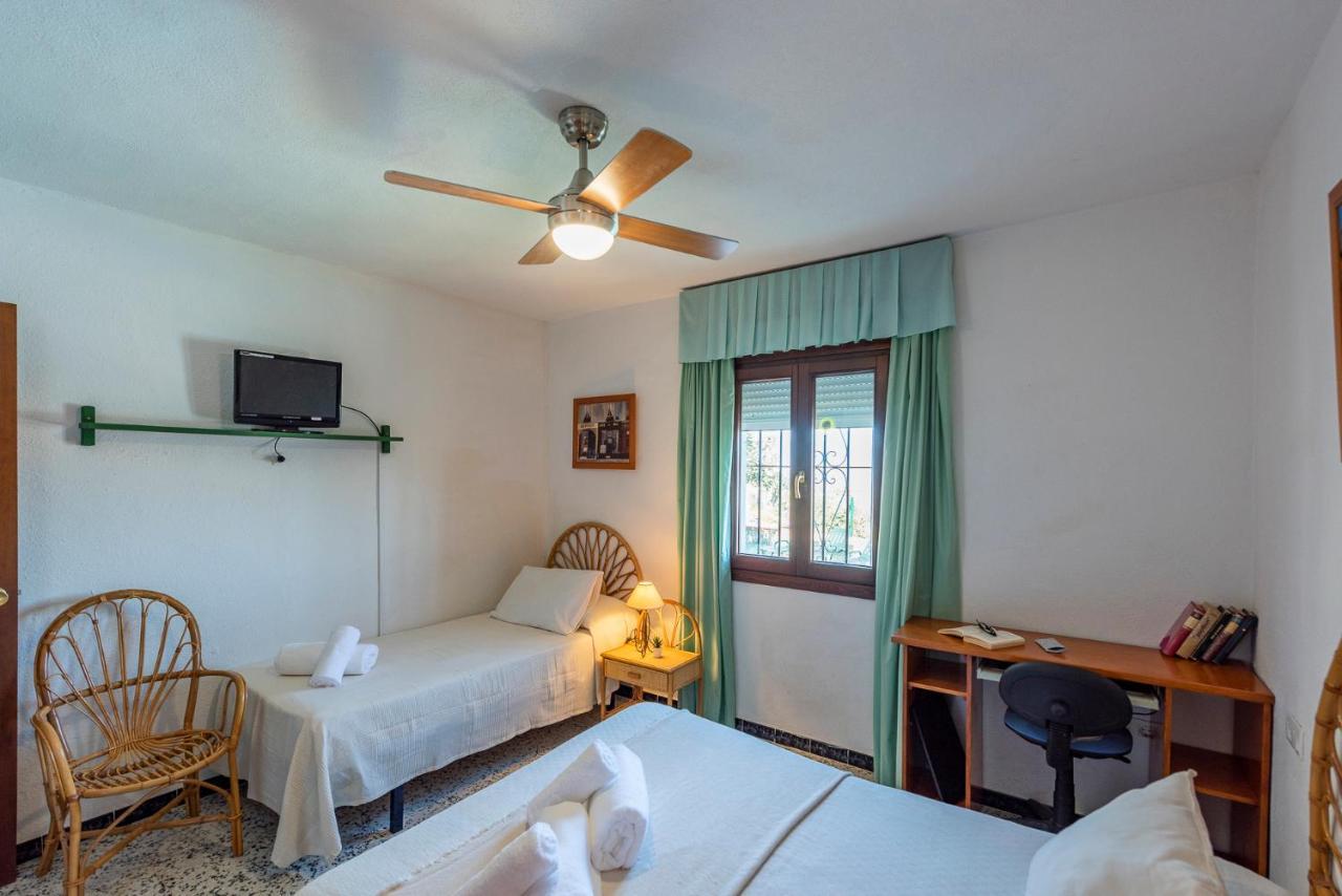 Los Algarrobos - Mountain And Relax Near The Beach 말라가 외부 사진